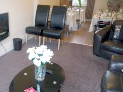 Hazelgrove Guest House Blackpool Buitenkant foto